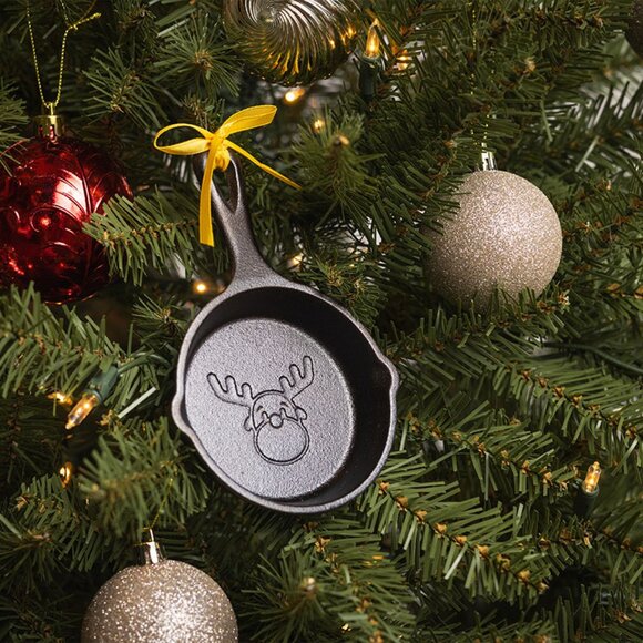 Lodge Cast Iron 2024 Holiday Mini Skillet - LIMITED EDITION - Picture 1 of 8